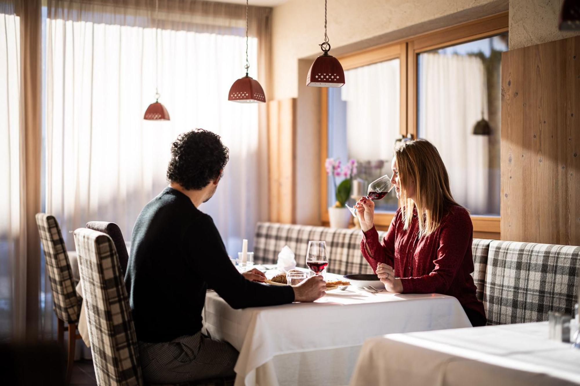 Hotel Sonnenhof Castelrotto Luaran gambar